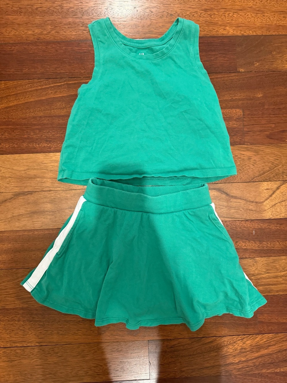 GAP Kids Green Tank Top and Skirt Tennis Set Sz Small